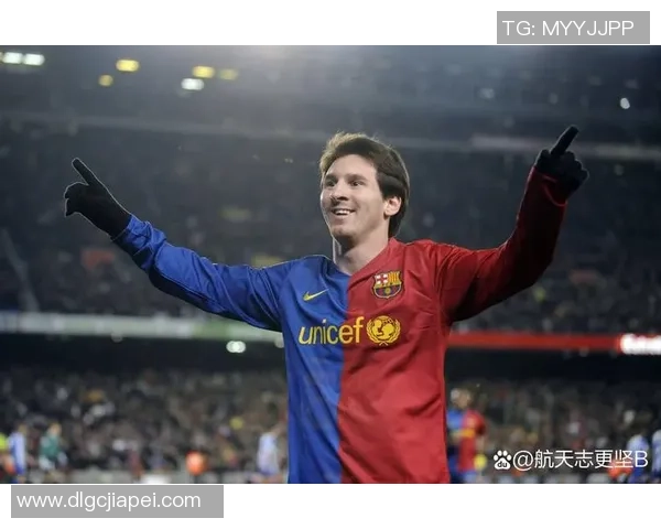 足球球星风采：从梅西到C罗，谁能称霸足坛历史之巅